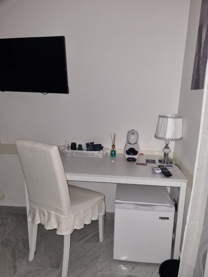 B&B Centrale Мессіна Екстер'єр фото