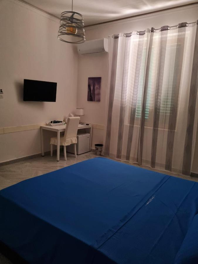 B&B Centrale Мессіна Екстер'єр фото