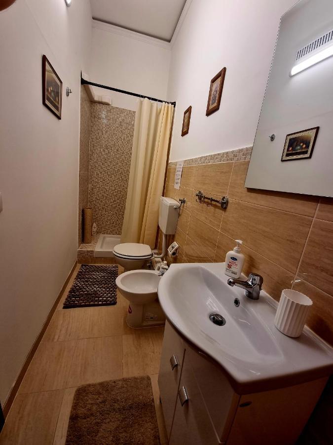 B&B Centrale Мессіна Екстер'єр фото