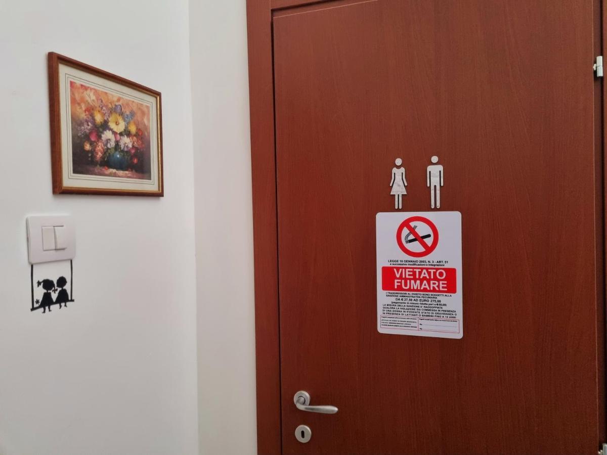 B&B Centrale Мессіна Екстер'єр фото