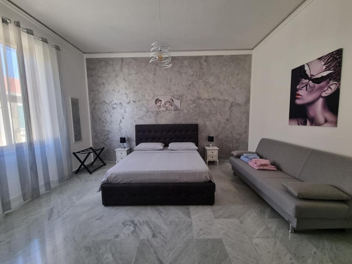 B&B Centrale Мессіна Екстер'єр фото